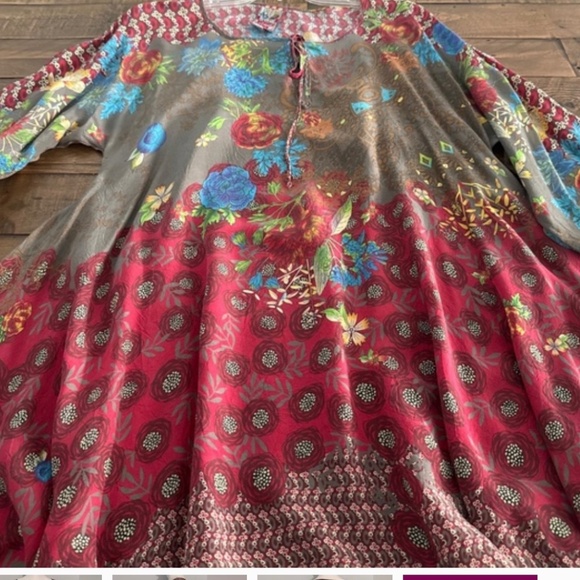 Johnny Was Tunic Size Medium - Picture 4 of 4